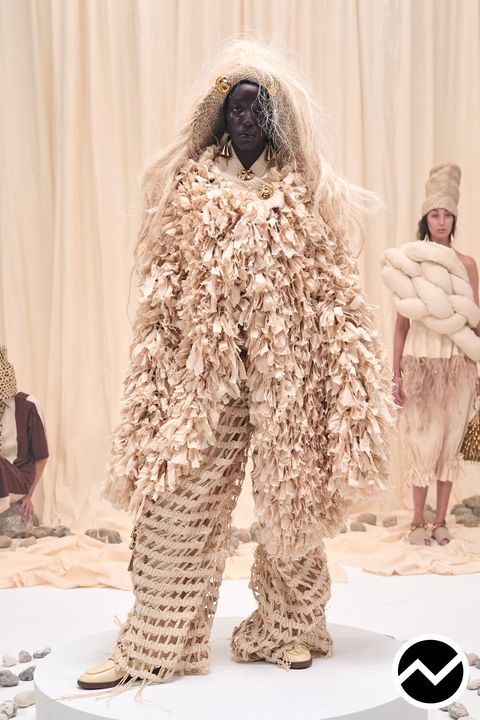 Iamisigo SS27 womenswear, look 1
