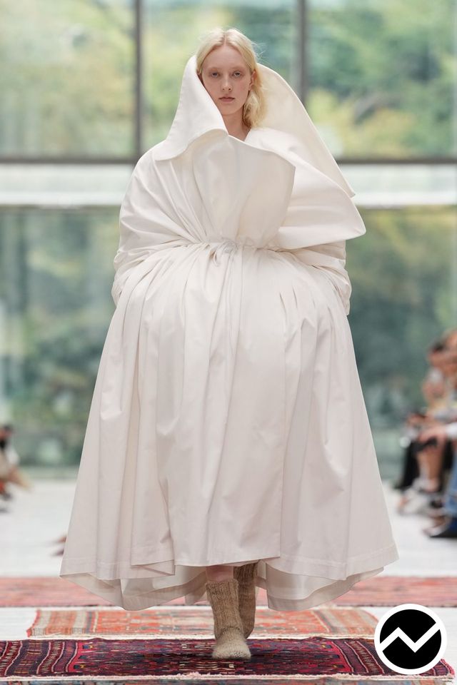 Institution By Galib Gassanoff SS27 womenswear, look 1