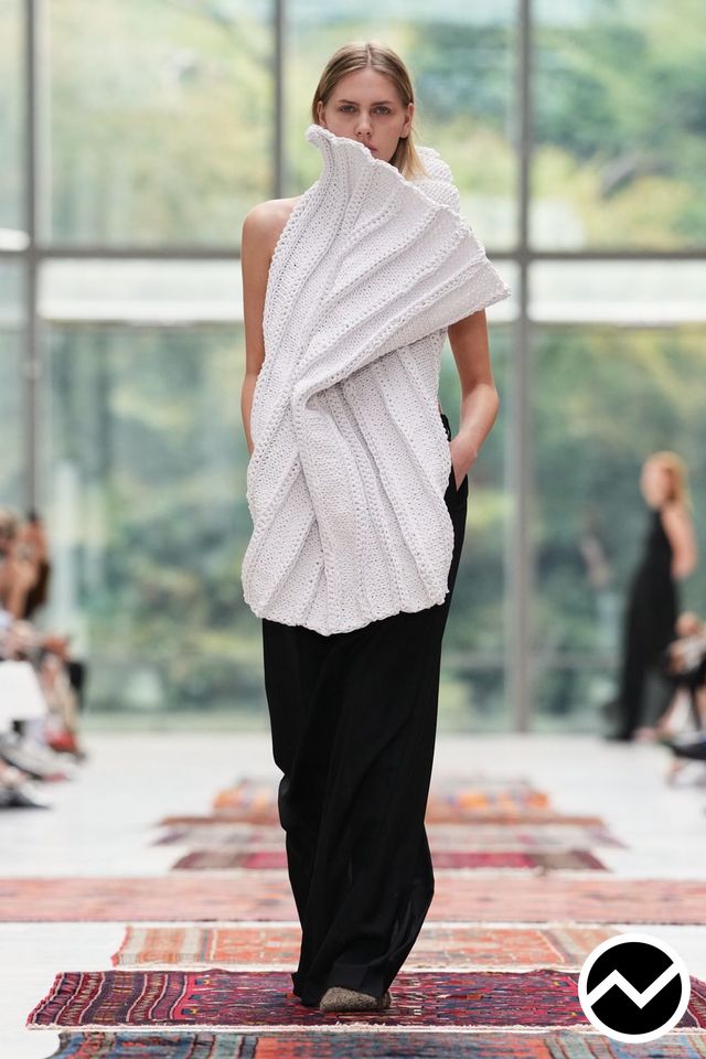 Institution By Galib Gassanoff, SS27 womenswear, Sleeveless Sweater, look 14