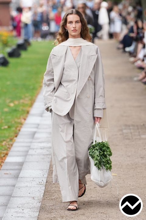 Mkdt Studio, SS27 womenswear, High-Rise Pants, look 17