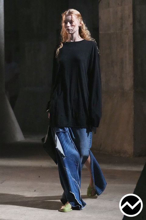 Studio Constance, SS27 womenswear, Oversized Sweatshirt, look 13
