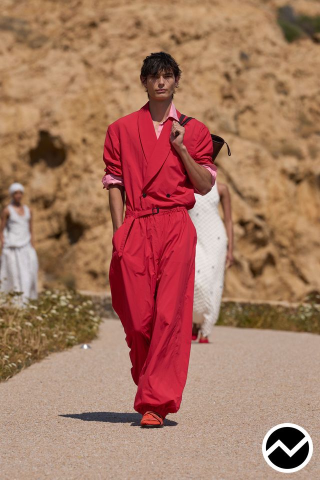 Jacquemus, SS27 menswear, Scarlet, look 37