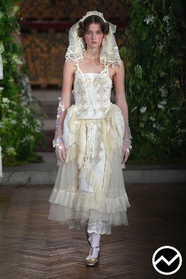 Bora Aksu, SS27 womenswear, Ecru, look 3