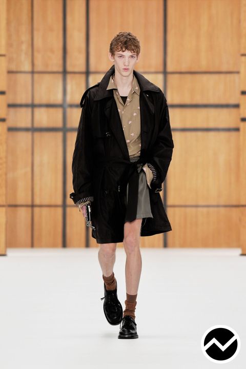 Burberry SS27 menswear, look 2