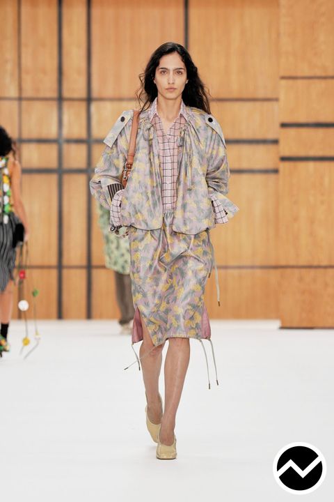 Burberry, SS27 womenswear, Checked, look 40