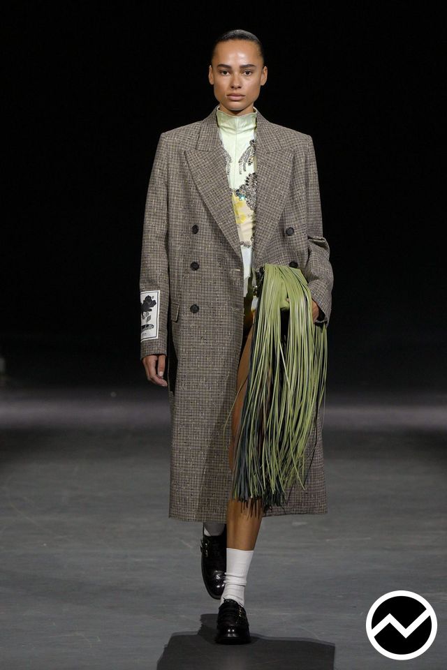 Erdem, SS27 womenswear, Oversized Coat, look 11