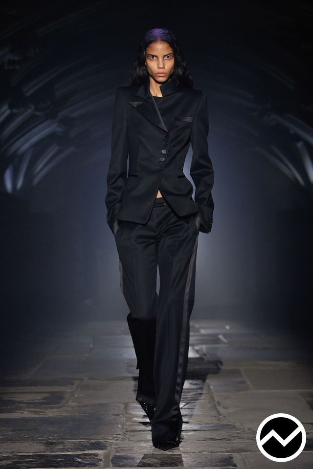 Mcqueen, Mcqueen SS27 womenswear, look 33