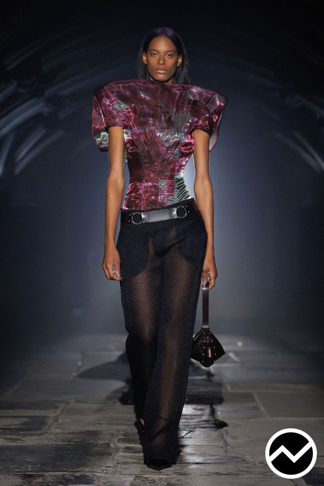 Mcqueen, SS27 womenswear, Abstract, look 36