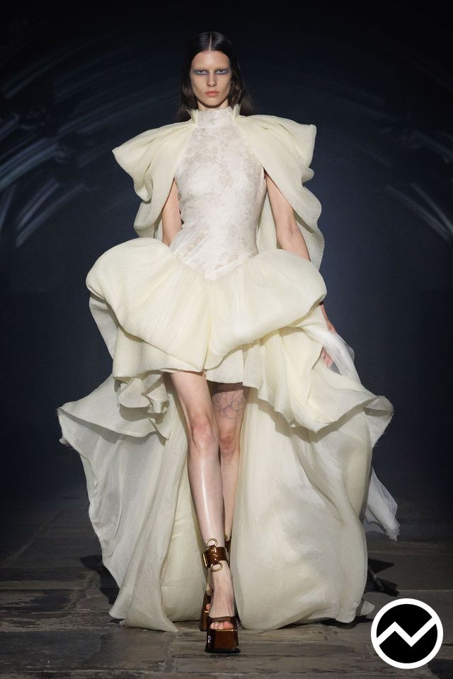 Mcqueen, SS27 womenswear, Bubble Dress, look 40