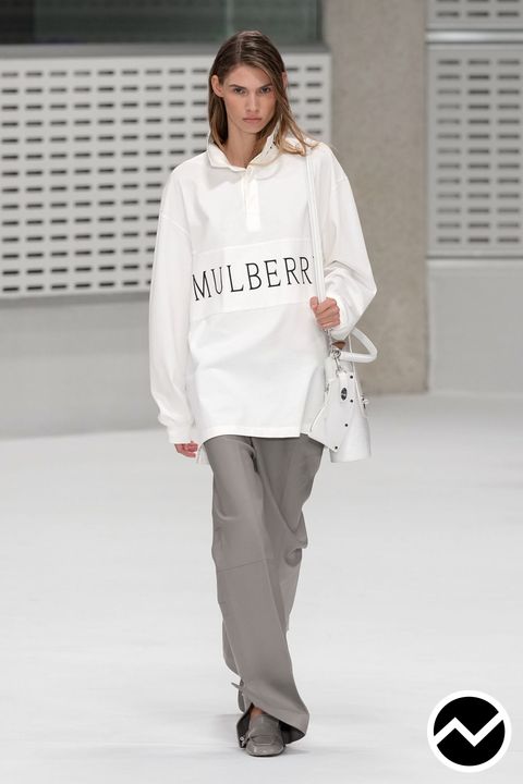 Mulberry, SS27 womenswear, Oversized Sweatshirt, look 4