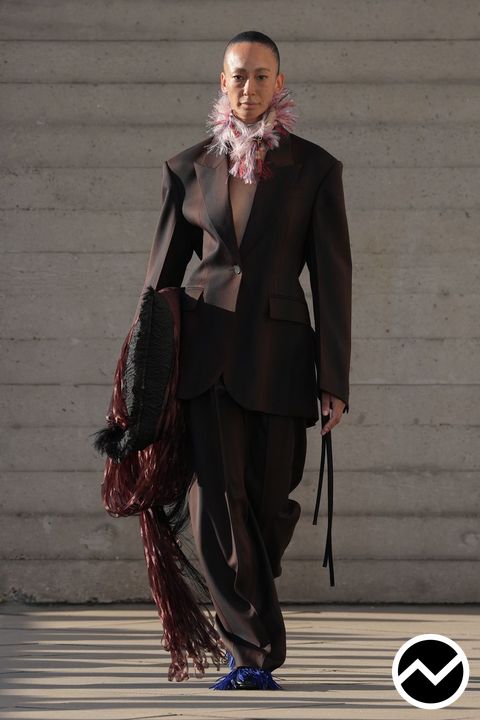 Roksanda, SS27 womenswear, Chocolate, look 2