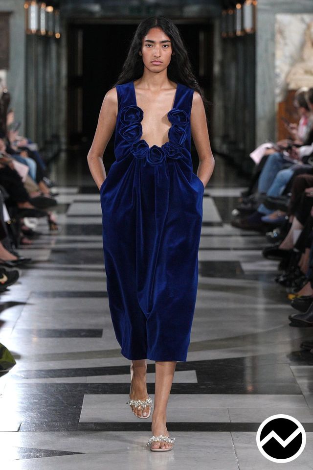 Simone Rocha, SS27 womenswear, Plunge Dress, look 8