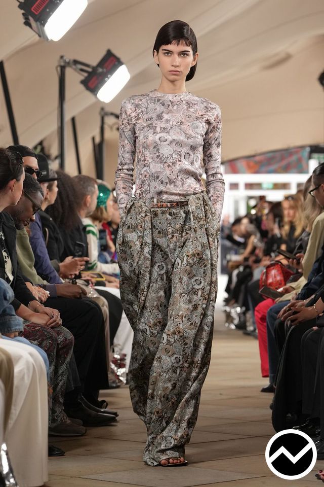 Toga, SS27 womenswear, Dusty Rose, look 16