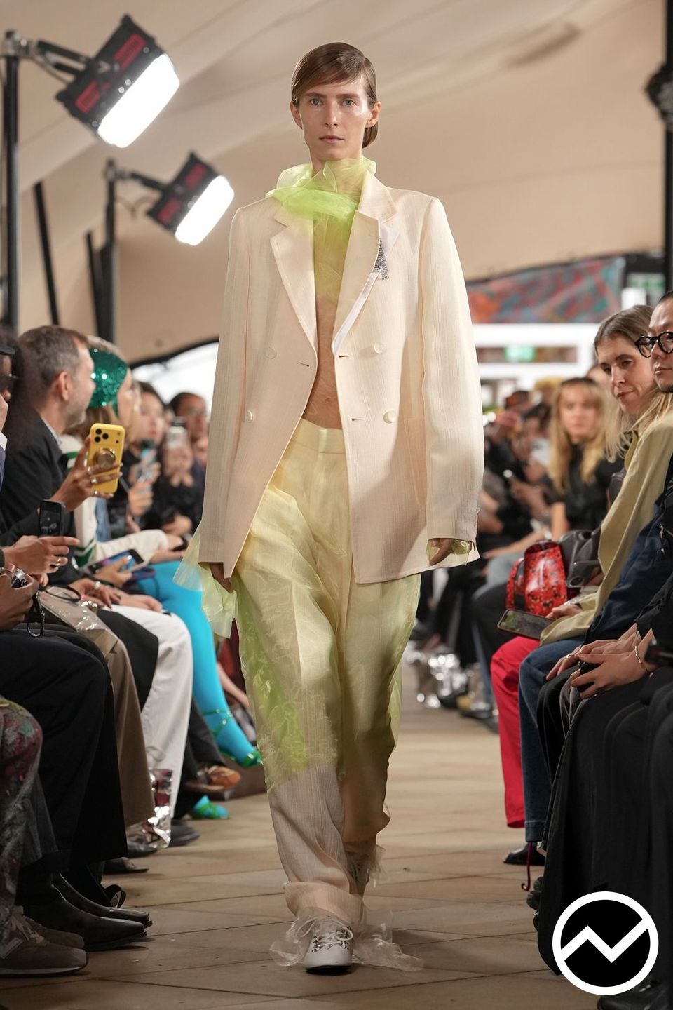 T Sprang Lime Color Trend, Spring 2027 Runways | T-Fashion