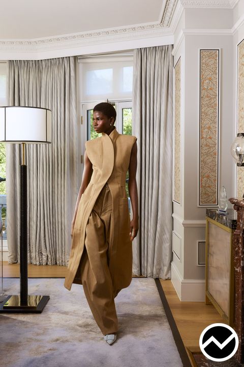 Tolu Coker, SS27 womenswear, Camel, look 12