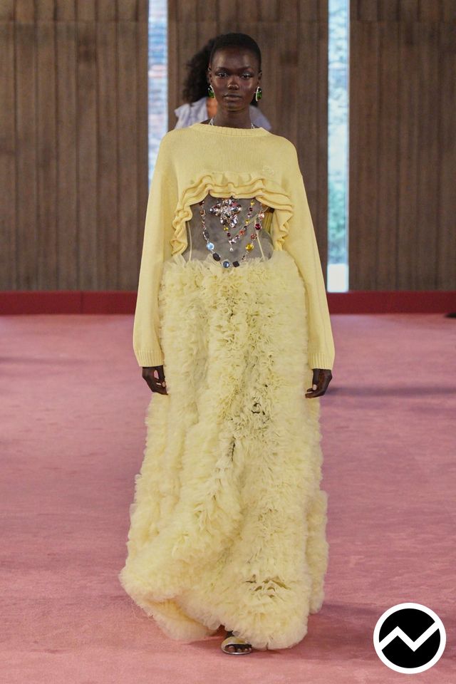 Blumarine, SS27 womenswear, Butter Yellow, look 26