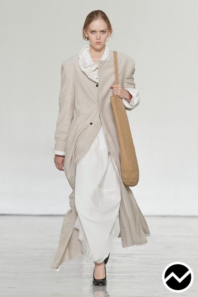 Bottega Veneta SS27 womenswear, look 1