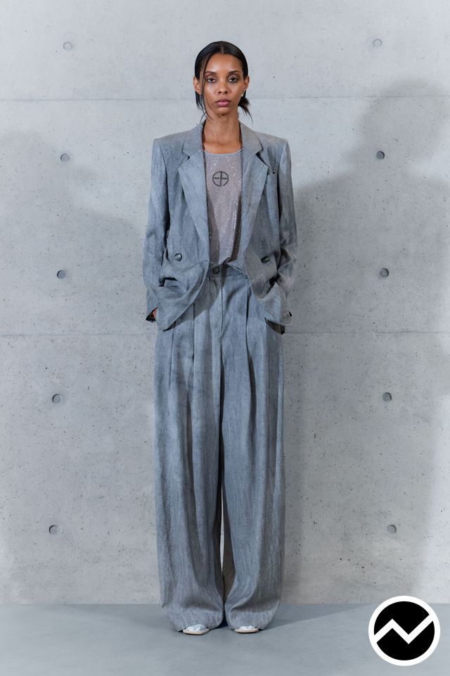 Emporio Armani, SS27 womenswear, Smoke, look 35