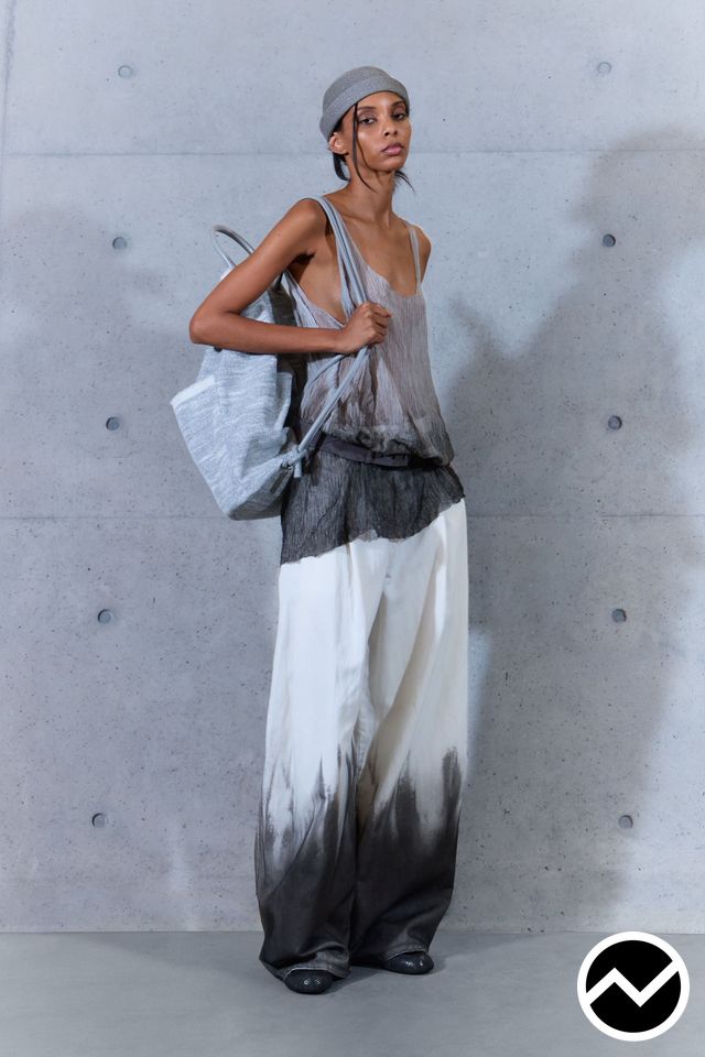 Emporio Armani, SS27 womenswear, Mineral Grey, look 54