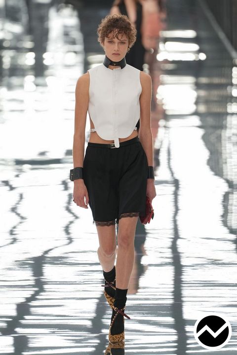 Fendi SS27 womenswear, look 1