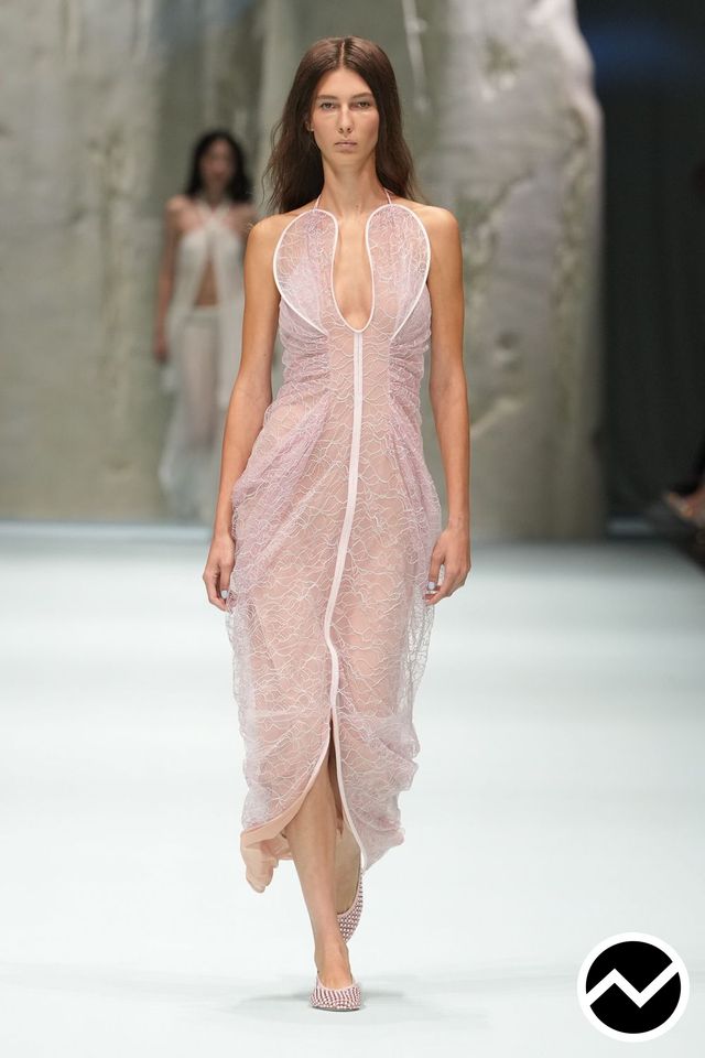 Genny, SS27 womenswear, Dusty Rose, look 27