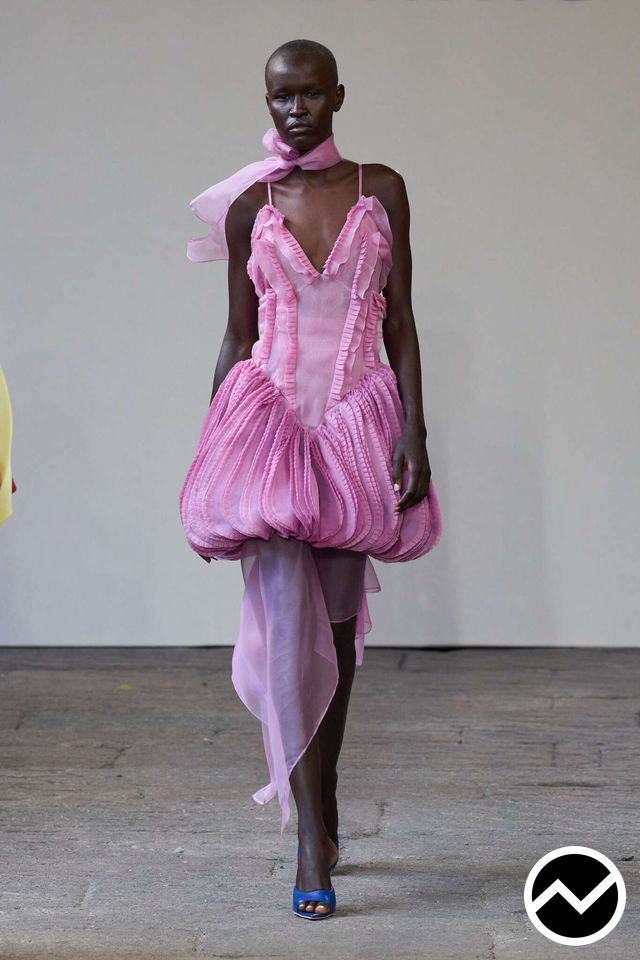 J Salinas, SS27 womenswear, Avant-Garde, look 15