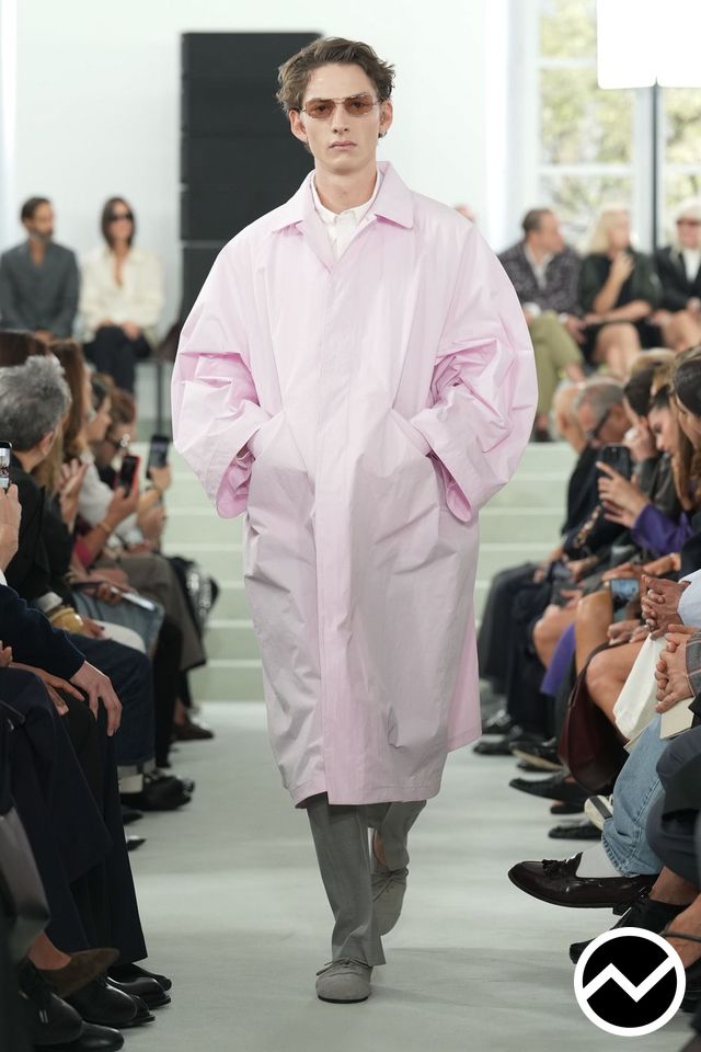 Jil Sander, SS27 menswear, Drop Shoulder Coat, look 42