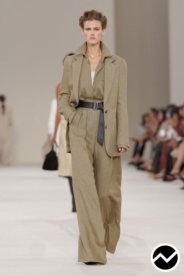Max Mara, SS27 womenswear, Taupe, look 26