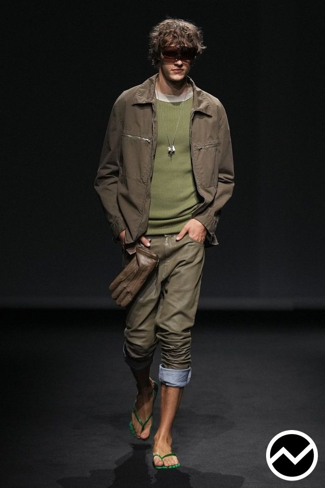 Mm6 Maison Margiela, SS27 menswear, Olive, look 37
