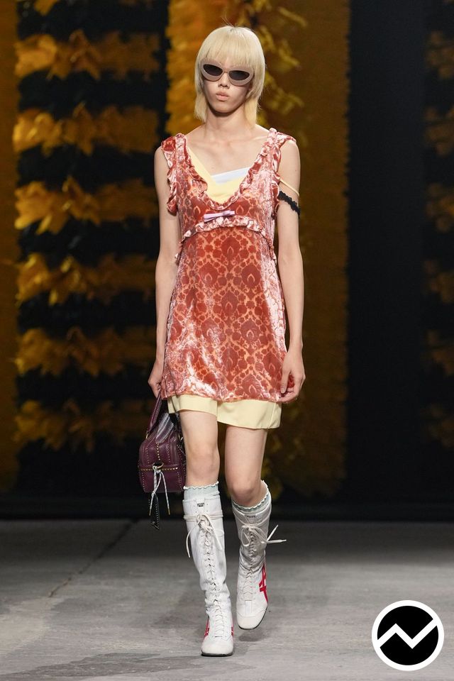 Onitsuka Tiger SS27 womenswear, look 1