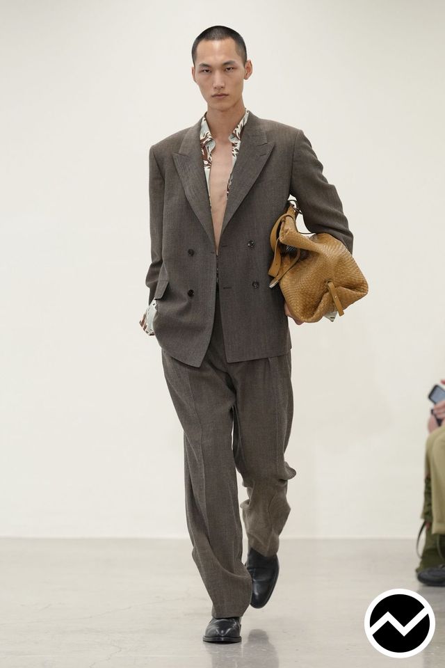 Paul Smith, SS27 menswear, Charcoal, look 11