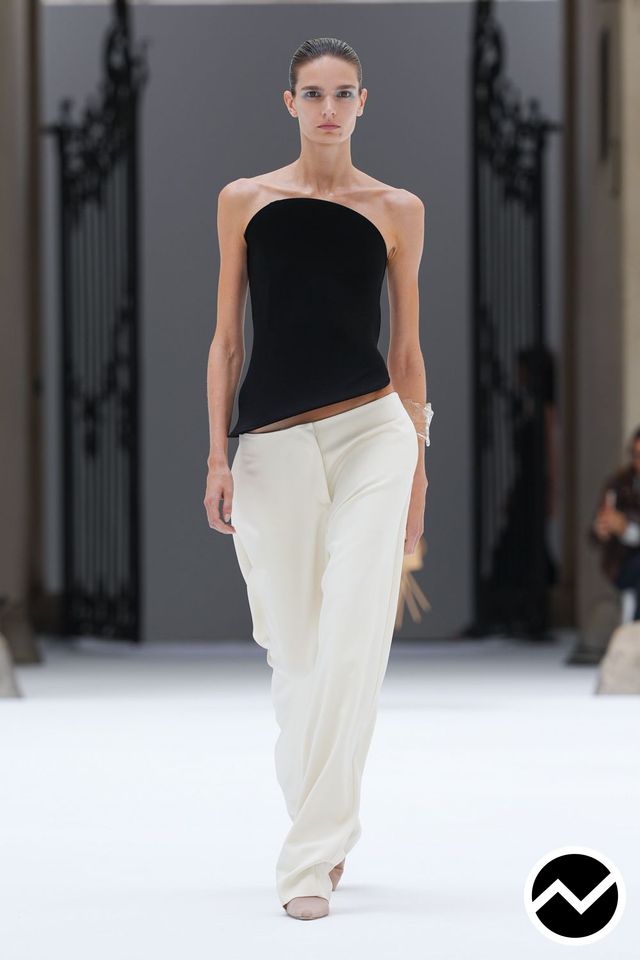 Sportmax, SS27 womenswear, Low-Rise Pants, look 18