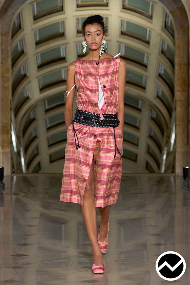 Altuzarra, SS27 womenswear, Berry, look 5