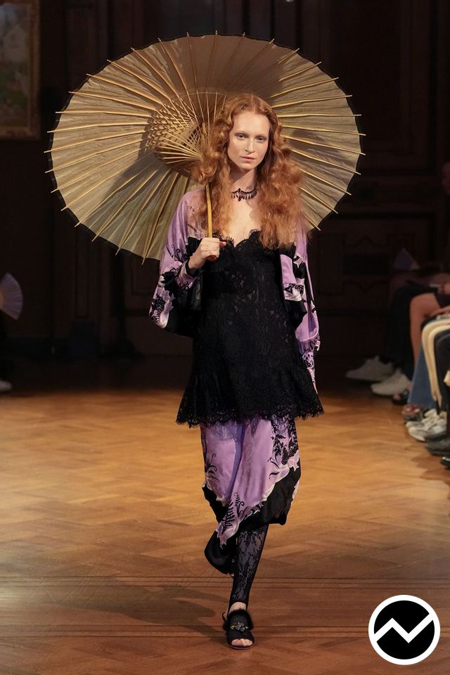 Anna Sui SS27 womenswear, look 1