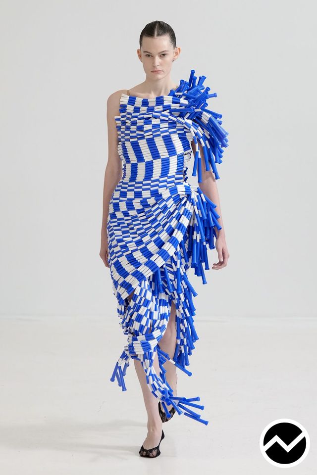 Area, SS27 womenswear, Geometric, look 15