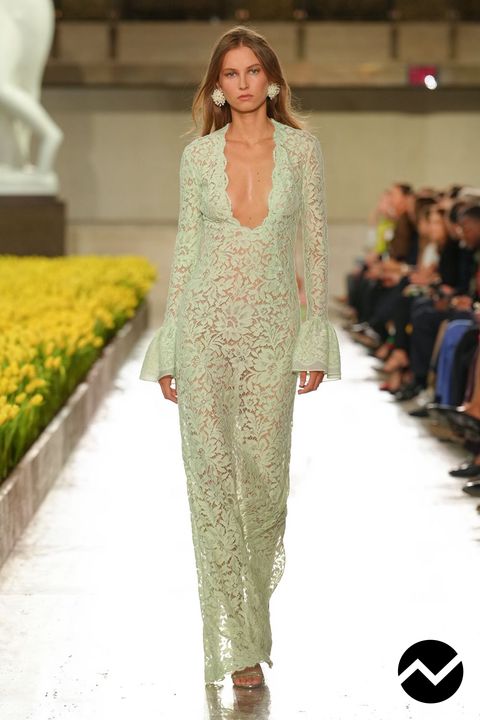 Carolina Herrera, SS27 womenswear, Fairycore, look 34