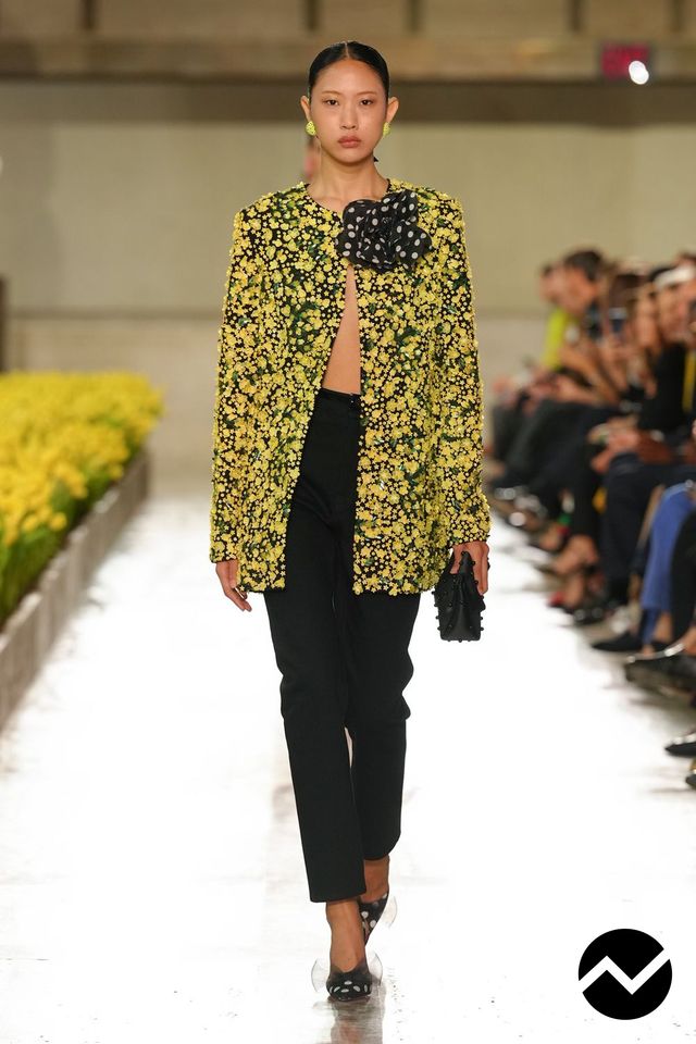 Carolina Herrera, SS27 womenswear, Hook-and-Eye Jacket, look 47