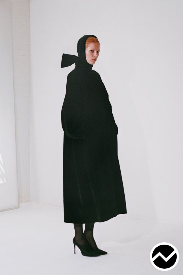 Colleen Allen, SS27 womenswear, Velvet, look 2