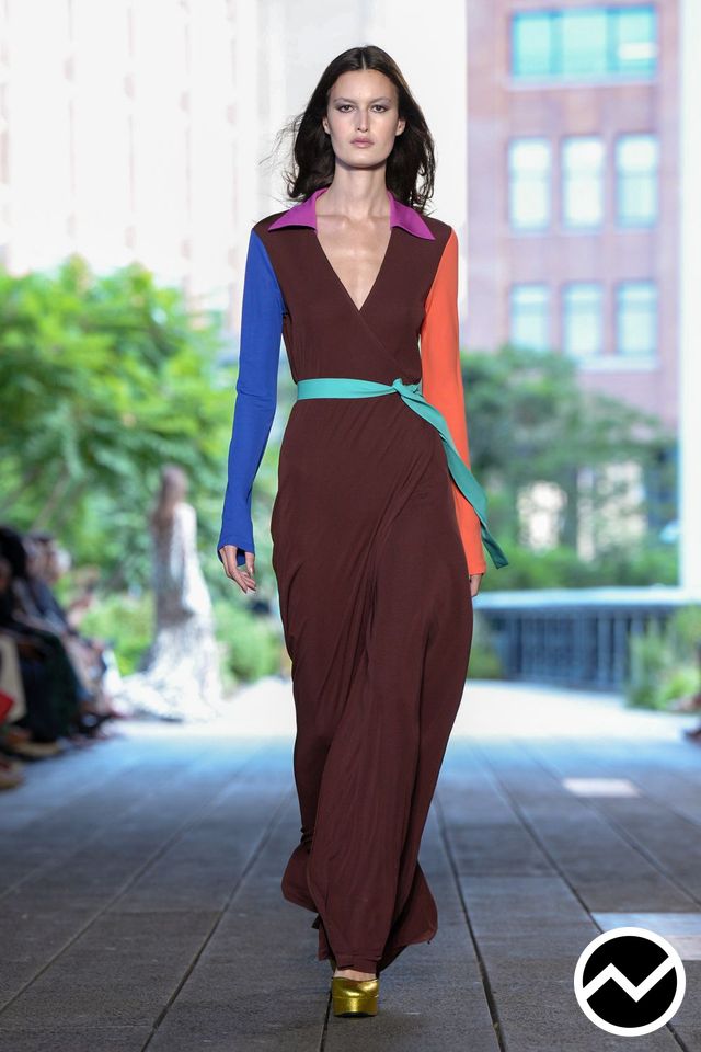 Diane Von Furstenberg, SS27 womenswear, Chocolate, look 16