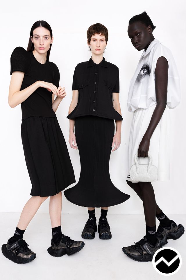 Melitta Baumeister, SS27 womenswear, Knife Skirts, look 7