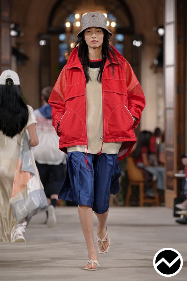Tommy Hilfiger, SS27 womenswear, Oversized Jacket, look 39