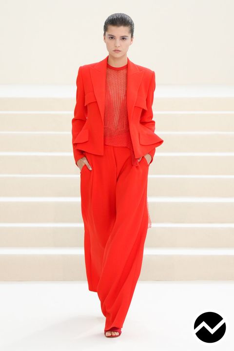 Akris, SS27 womenswear, Tomato Red, look 2