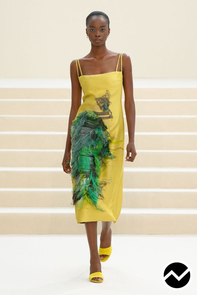 Akris, SS27 womenswear, Bronze, look 48