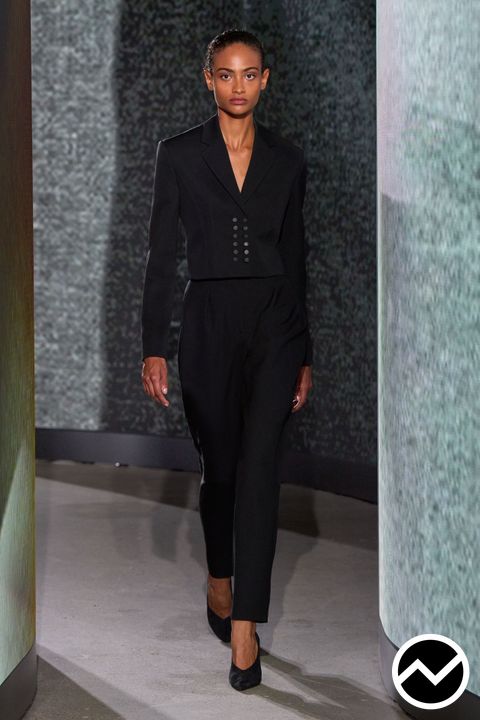 Alaïa SS27 womenswear, look 1