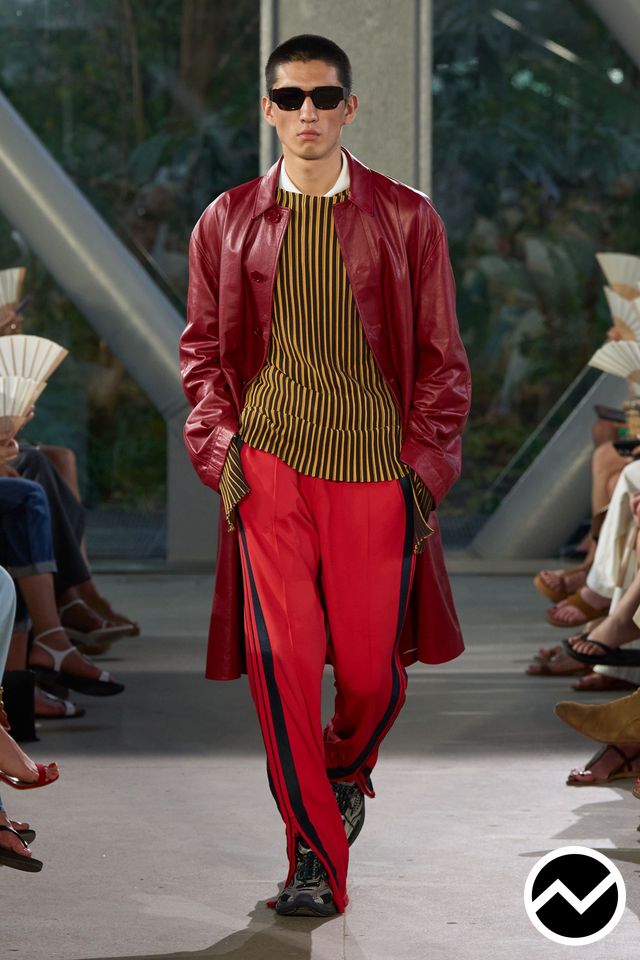 Ami Paris, SS27 menswear, Mustard, look 31