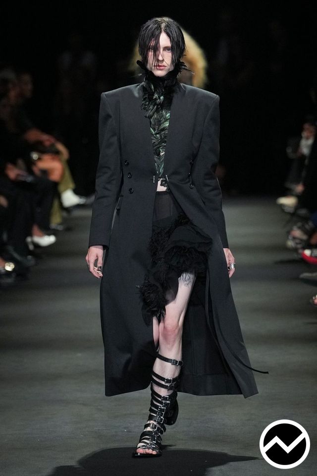 Ann Demeulemeester, SS27 womenswear, Goth, look 33