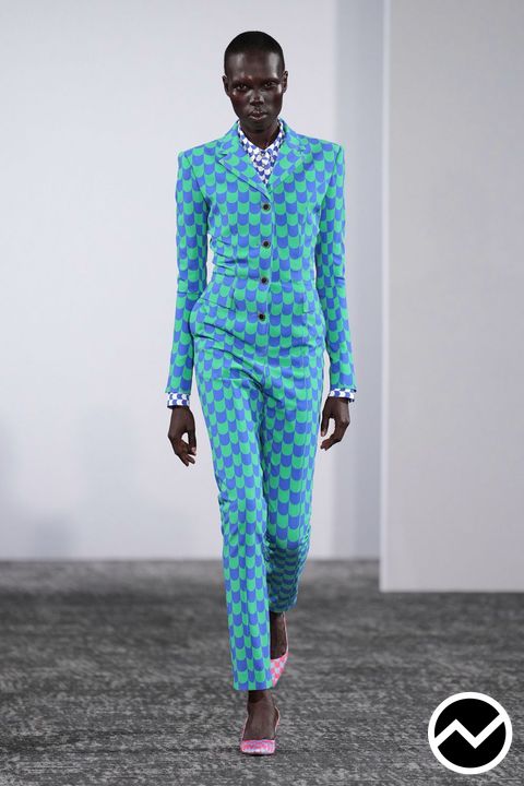 Anrealage, SS27 womenswear, 60s Retro, look 1