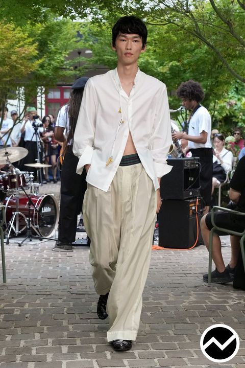 Bed J.w. Ford, SS27 menswear, Almond, look 5