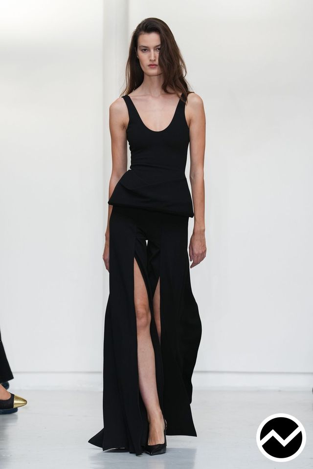 Burc Akyol, SS27 womenswear, Sculptural, look 15