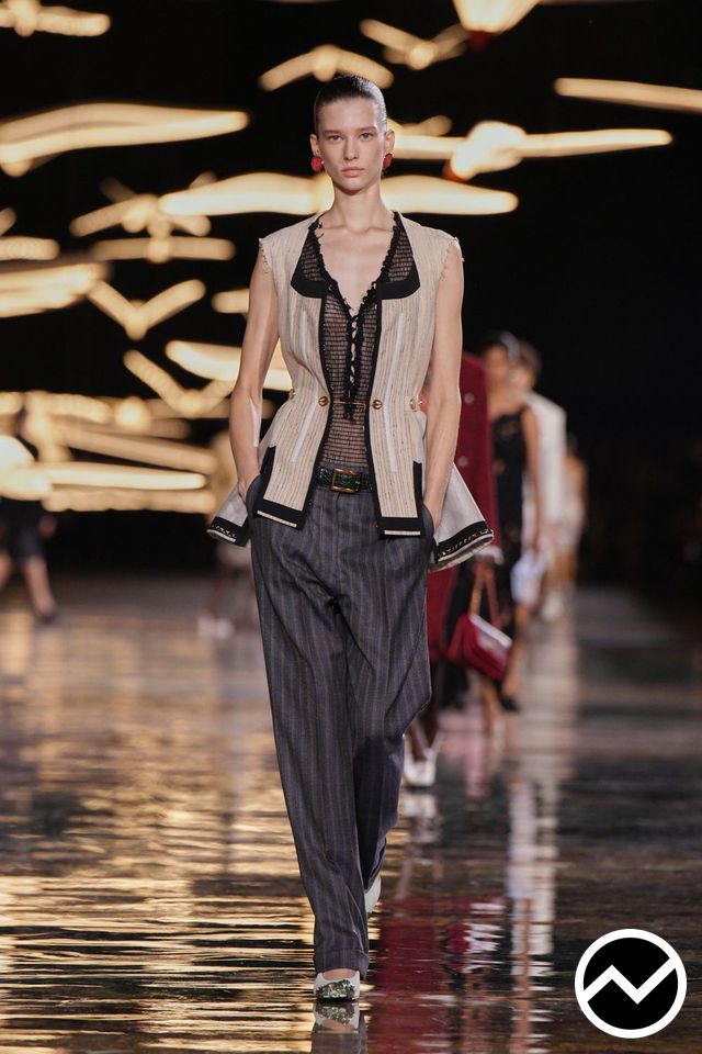 Chanel, Chanel SS27 womenswear, look 8